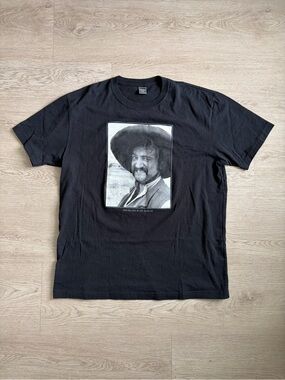 black Freshjive t-shirt vintage photograph of John Belushi
